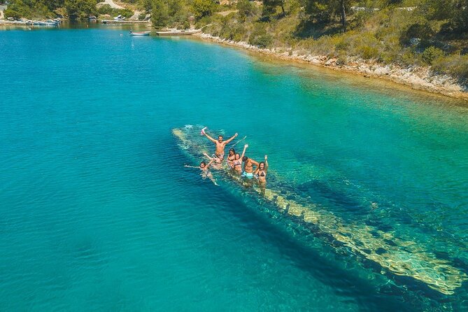 Adriatica Tour ( Blue Lagoon and Solta) from Trogir or Split - A private charter on Šolta: why this format works