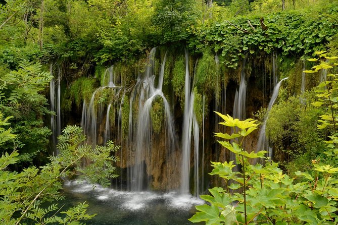 All inclusive luxury daytrip Plitvice Lakes from Split or Trogir - Split or Trogir Pickup to Plitvice: Why the ride matters