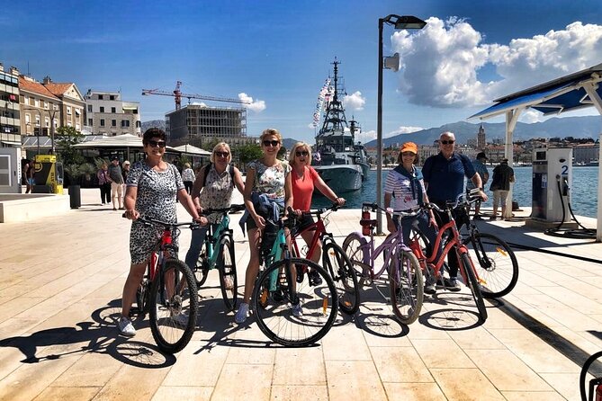 Ancient Split bike tour - Stop 1: Palazzo di Diocleziano walk with free entry