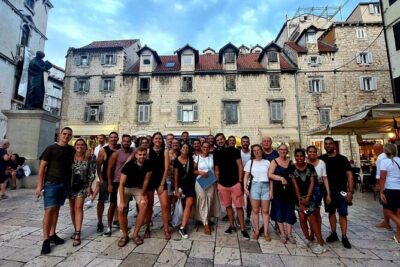 Best of Split & Trogir: Private VIP Tour with Local Guide - Grgur Ninski statue: luck, legends, and the culture of small gestures