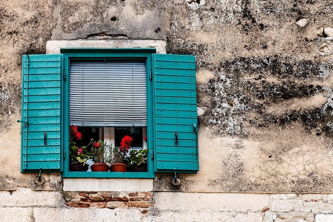 Best Private Split Walking Tour, Panoramic View and Port Pickup - How to prepare: sun, stairs, and what to expect on the ground