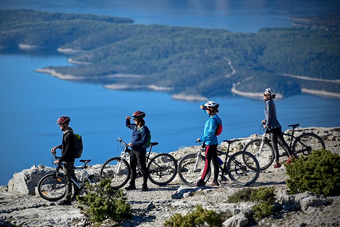 Biking Vidova - Skrip & museum of olive oil - Splitska - Postira - Key highlights