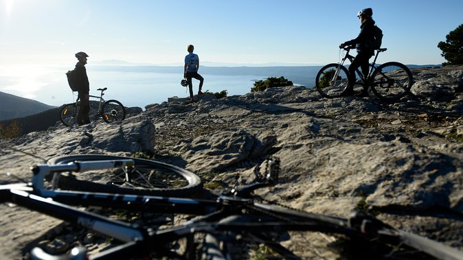 Biking Vidova - Skrip & museum of olive oil - Splitska - Postira - Getting Up to Vidova Gora: the Air-Conditioned Head Start