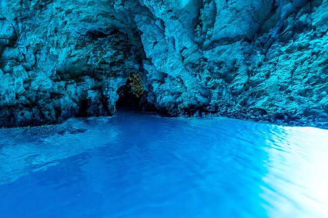 Blue Cave and Hvar 5 Islands speedboat tour | from Split&Trogir - Speedboat Day Trip from Trogir: What 11 Hours Really Means