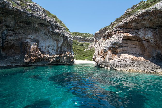 Blue Cave and Hvar 5 Islands speedboat tour | from Split&Trogir - Stop 5: Hvar Town Harbor for 2 Hours—Make It Yours