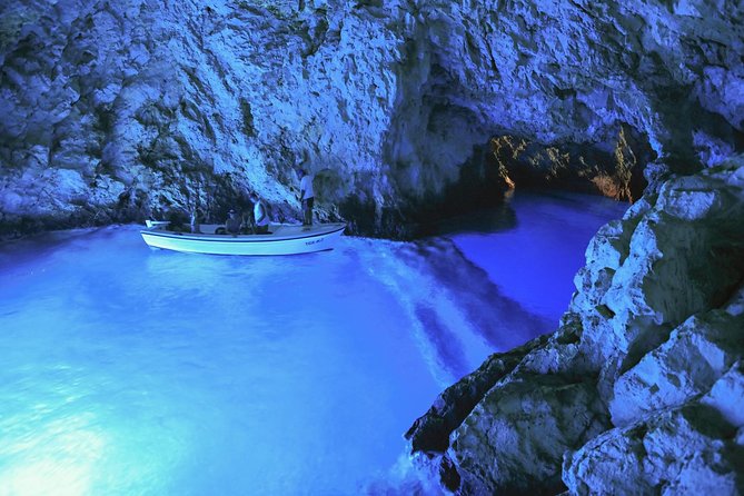 Blue Cave our Way - private 6 island tour - Why a private Blue Cave day is a smarter use of your time