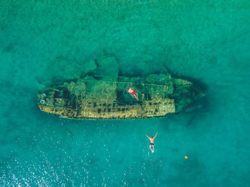 Blue Lagoon and hidden gems of island Šolta - Price and value for a private group up to 7