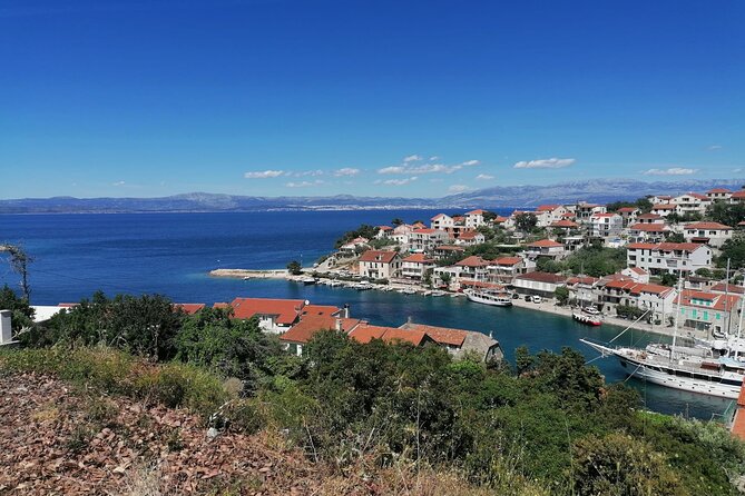 Blue Lagoon and Šolta Island Private Speedboat Tour - Timing, pacing, and choosing the right mindset for an 8-hour water day