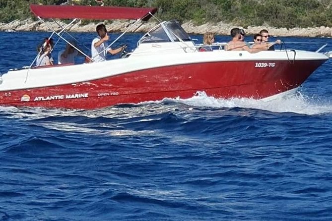 "Blue Lagoon" Half day Chill out tour from Split - What to bring for a smooth day on the water