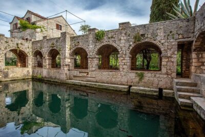 Brac, Hvar, & Solta Day Trip: Snorkeling, Wine & Lunch from Split - Brac’s Northern Side: A Quick Taste of the Island’s Different Feel