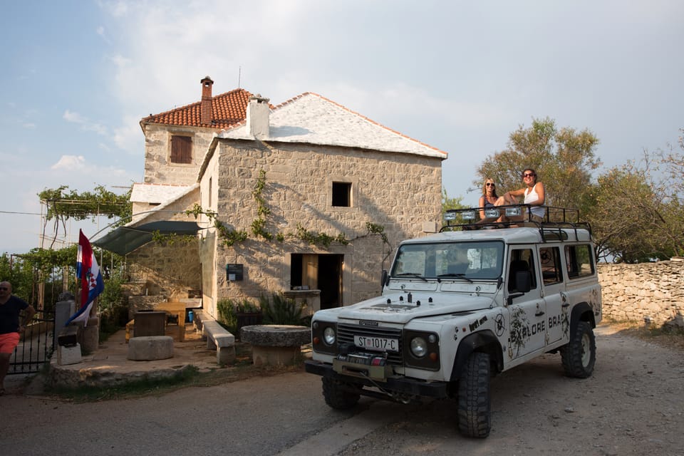 Brač: Island Exploration Tour by Four-Wheel Drive Jeep - Milna Hills Winery Lunch: Grilled Fish, Local Wine, and Liquors
