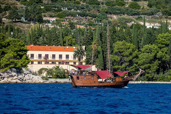 Columbo's Pirate Ship "Santa Maria" - Split Panoramic & Sunset Tour - Sustipan and Marjan: the quieter green side of Split