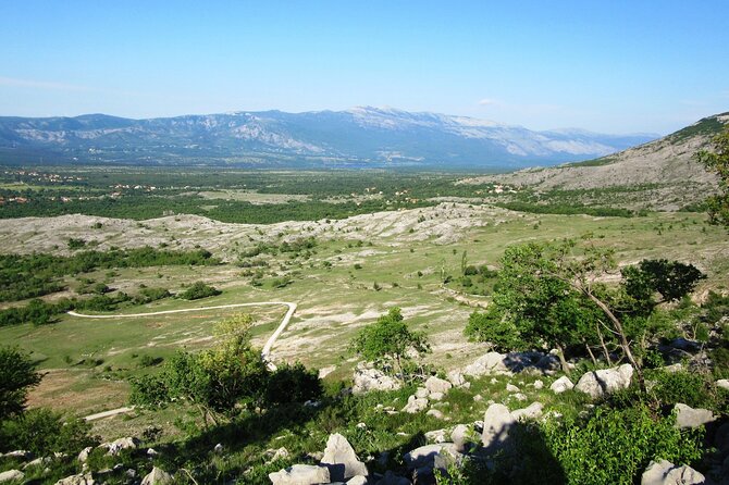 Electric bike - day rentals Split, Sinj - A flexible one-day ride plan around Split and the coast