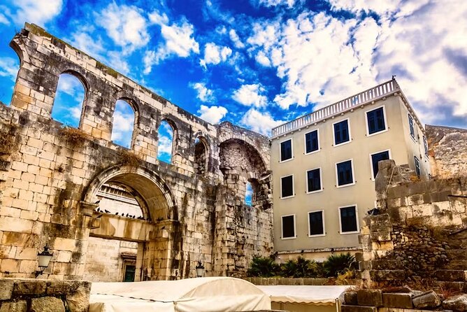 Evening Group Walking Tour - Split Old City Diocletian's Palace - Duje’s guide style: facts you trust, energy you feel