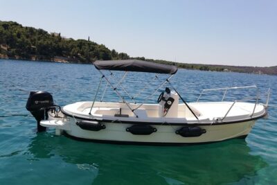 Explore the West coast of the island Brac by BETINA boat - Price and Value for Up to Five