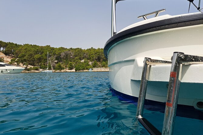 Explore the West coast of the island Brac by BETINA boat - Stop 3: Milna as Your Come-Back Point in Port Town Mode