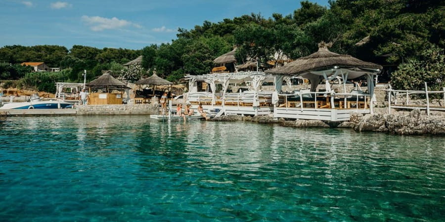 From Hvar: Blue cave group speedboat tour full day - The speedboat experience: fast rides, good fun, real motion