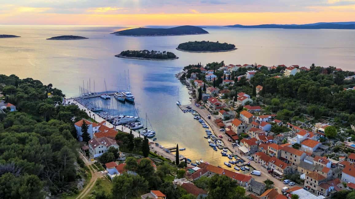 From Split: Blue Lagoon and 3 Island Boat Tour - Key things I’d bet on (before you book)