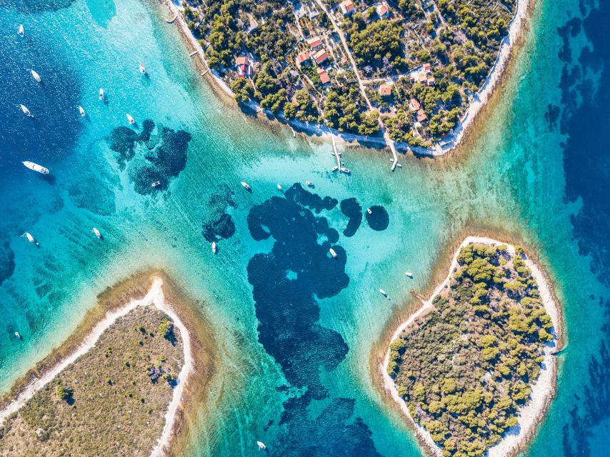 From Split: Blue Lagoon & Trogir Boat Trip with Snorkeling - Key Things You’ll Notice on This Trip