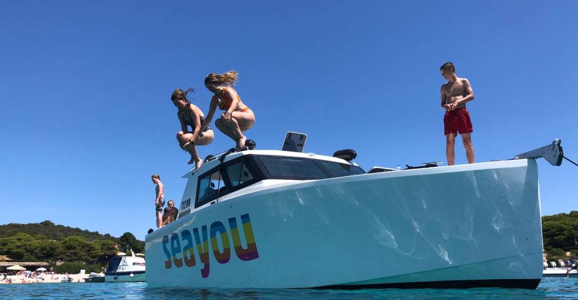 From Split: Luxury Cabin Boat Tour to The Blue Cave and Hvar - Key points at a glance