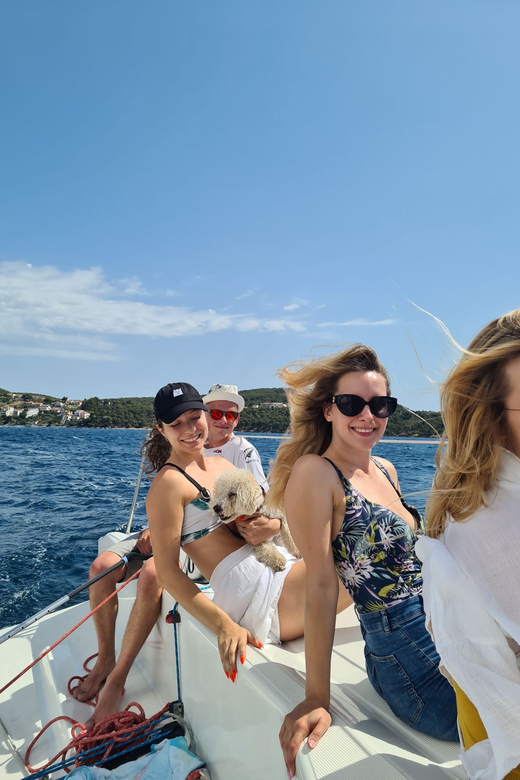 From Trogir Day sailing (private tour) - The sailing rhythm: how this itinerary stays relaxing