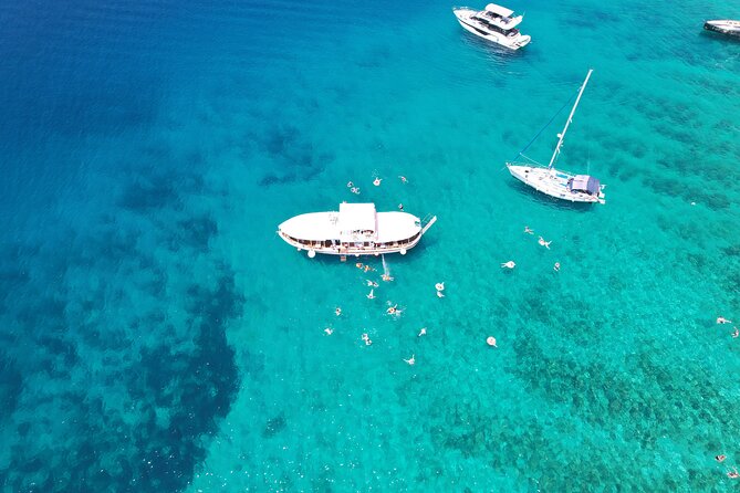 Full Day Boat Tour, Blue Lagoon and Šolta with lunch&drinks - Čiovo peninsula views on the cruise to Blue Lagoon