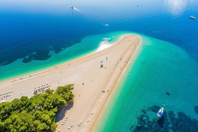 Full-Day Private Plitvice Lakes National Park roundtrip transfer from Split - Comfort details that matter in a long Croatia day
