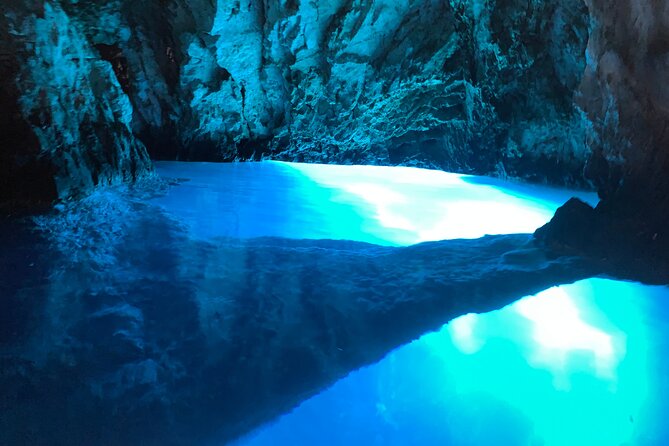 Fully customized private boat trip from Trogir and Split - Solta Island (2 hours): peace, clear water, and fewer “must-see” crowds
