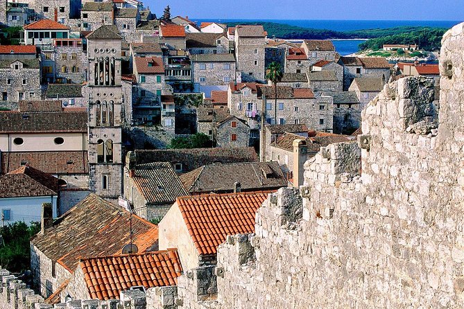 Hvar and Pakleni Tour with Speedboat Ride from Split or Trogir - Hula Hula Hvar Beach Bar Break: Extra Drinks, Included Time