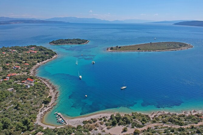 Islands Brač, Šolta & Blue lagoon - Private speedboat tour - Why this private Brač–Šolta speedboat day feels different from ferries