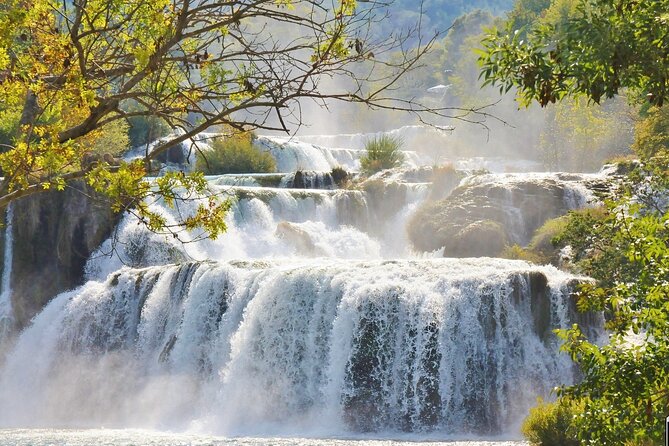 Krka National Park & Primošten Tour from Split or Trogir - Stop 1: Primošten time that actually feels like a seaside break