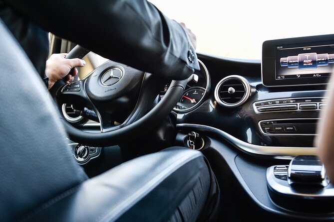 Luxury private transfer: Split Town to Split airport - Why This Split-to-Airport Private Ride Beats Taxis and Shuttles