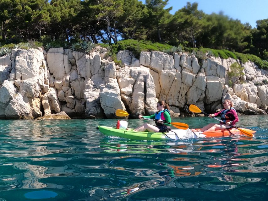 Morning Split Sea Kayaking Tour - Gear that makes the difference: waterproof barrels, vests, and photos
