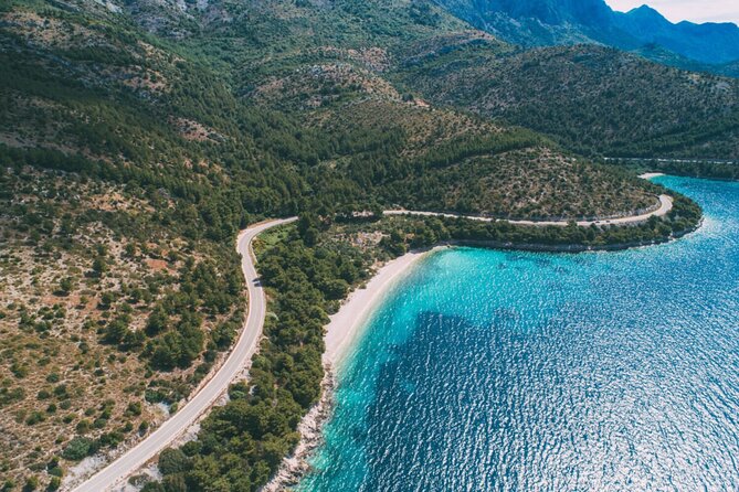 Neretva Valley Delight: Half-Day Journey Through Croatia's Gem - Lunch in Vid: Fish or Meat, Plus the Bread and Wine That Tie It Together
