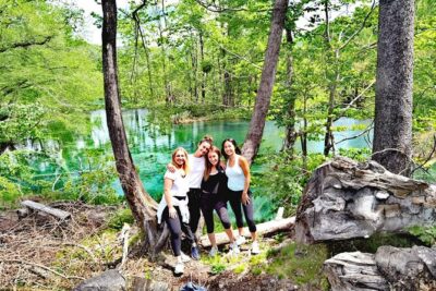 Plitvice Lakes Guided tour with Entrance ticket included - The Plitvice Lakes guided route: boats, train, waterfalls