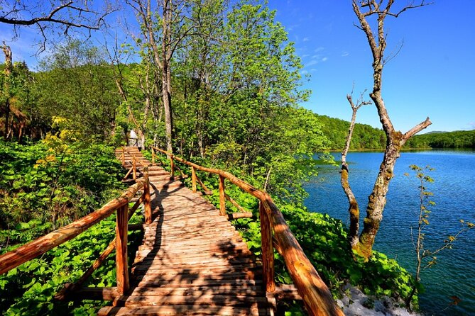 Plitvice Lakes Small Group Tour Ecco from Split or Trogir - What to Bring (So You Don’t Waste Time Mid-Trip)