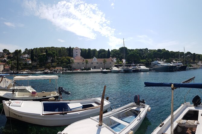 Private Blue Lagoon and Hidden Bays tour from Split & Brac for 12 - Solta’s coastline is the whole point