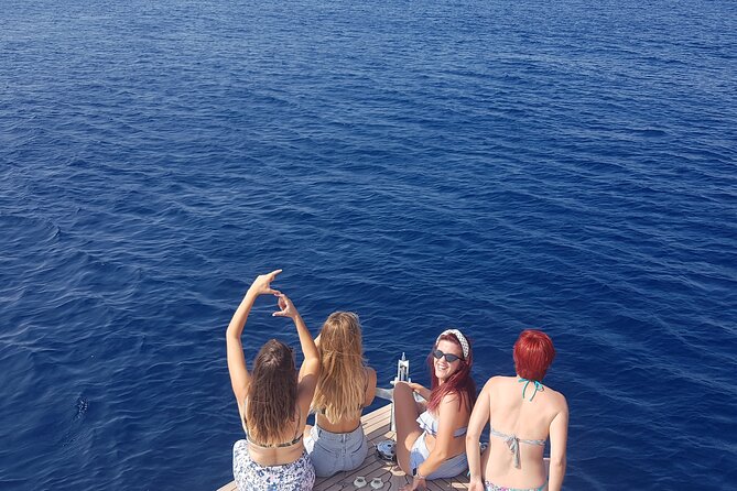Private Blue Lagoon and Hidden Bays tour from Split & Brac for 12 - Crew quality: the names you’ll see in the feedback