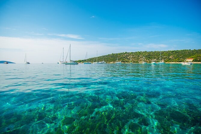 Private boat tour for small groups to Blue Lagoon and Solta Island - Krknjasi Bay snorkeling: how to use your full 2 hours well