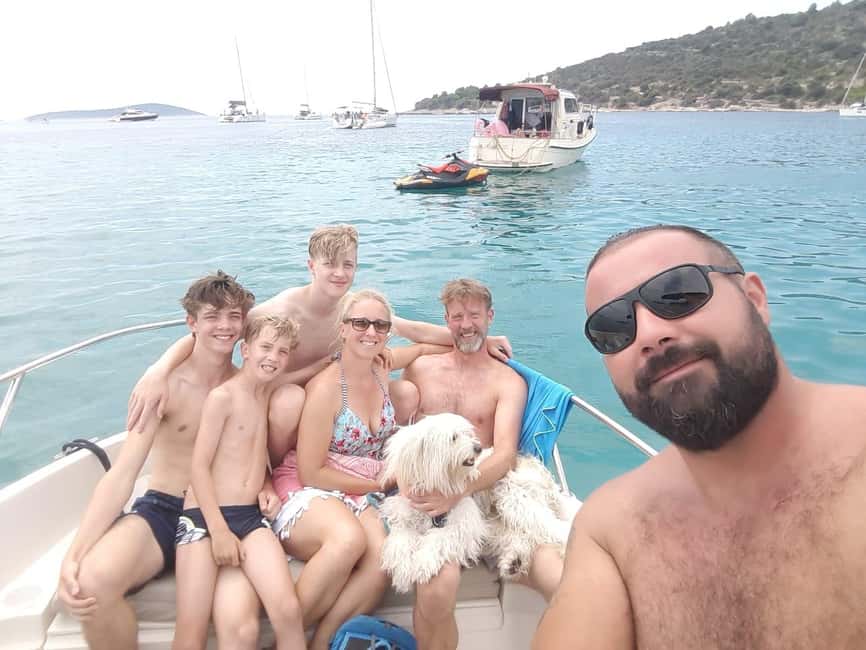 Private Boat Tour with Customized Itinerary from Split - What’s Included on Board (and What You’ll Want to Bring)