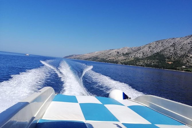 Private boat transfer Split - Bol - On the boat: private comfort, friendly crew, and choppy-water reality