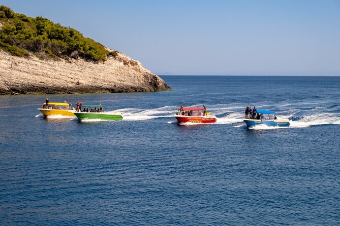 Private boat transfer Split/ Split airport - Hvar - What the Crew Actually Does (And Why That Helps)