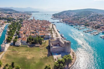 Private Half-Day Klis Tour with Salona and Trogir - Ancient Salona: Roman Capital and Diocletian’s Birthplace