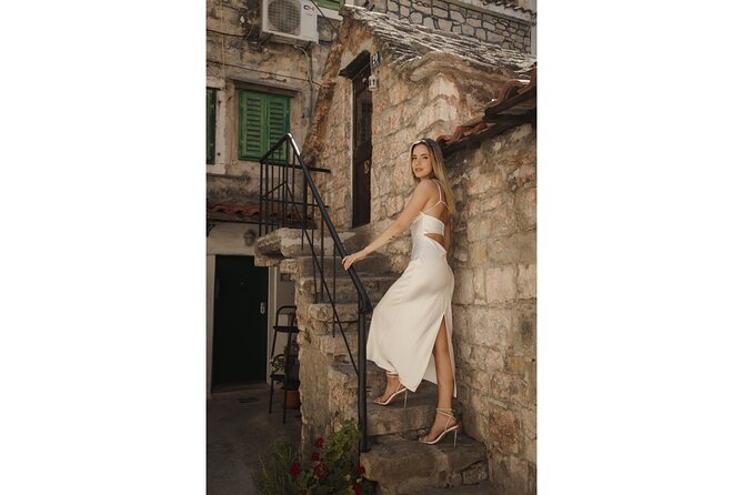 Private Photography Activity in Split - Posing Direction That Doesn’t Make It Awkward