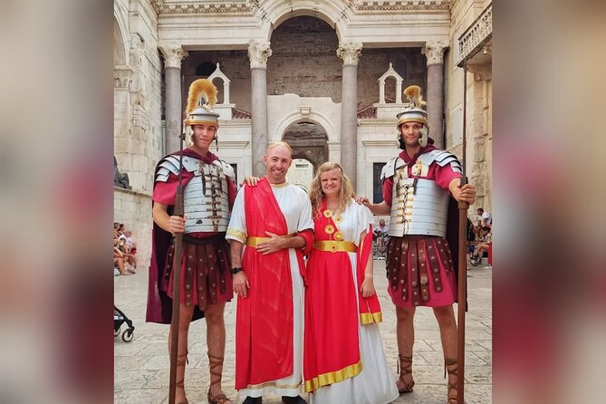 Private Split Walking tour with a Photo session - Fruit’s Square: Venetian tower meets Baroque drama