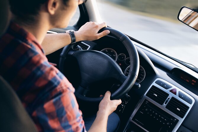Private transfer from Split to Dubrovnik with 2h sightseeing stop in Ston - Setting up your pickup in Split (and your drop-off in Dubrovnik)
