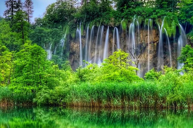 Private transfer from Split to Dubrovnik with side-trip to Ston - Driver as guide: what to watch for on the ride