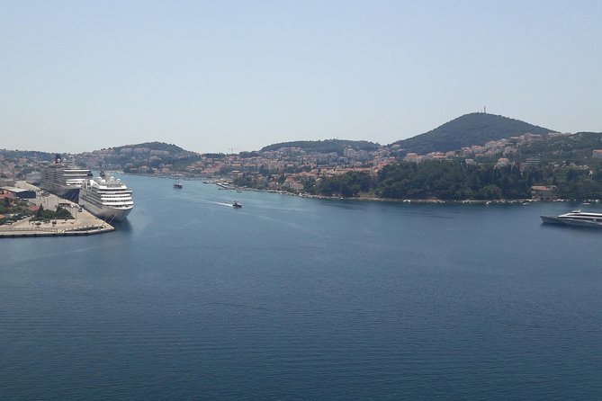 Private transfer from Split to Dubrovnik with side-trip to Ston - Ston in one hour: how to choose your best moments