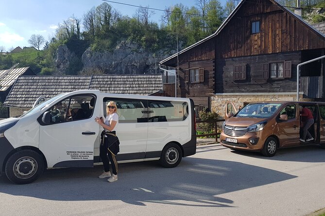 Private transfer Split airport to Split (any location) up to 8 passengers - Where Door-to-Door Can Get Tricky in Old Town Areas