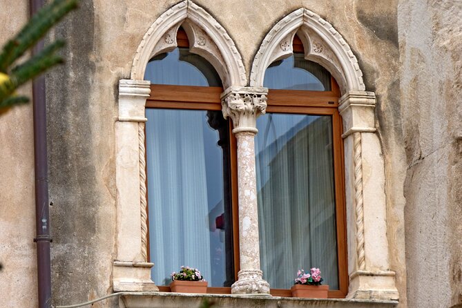 Private Walking Tour in Split Old Town (ENG, FRA, ITA, ESP) - From Jupiter Temple to the Golden Gate: outside views that add structure